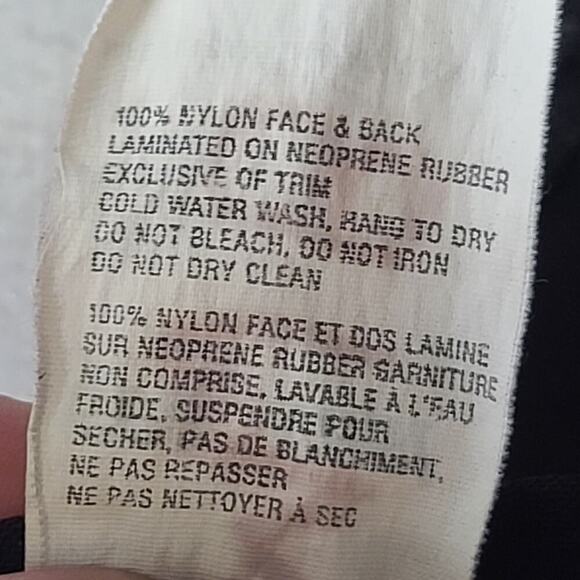 Seaquest women's full wetsuit Size 9-10 3MM Thermal protection knee pads - Picture 10 of 12